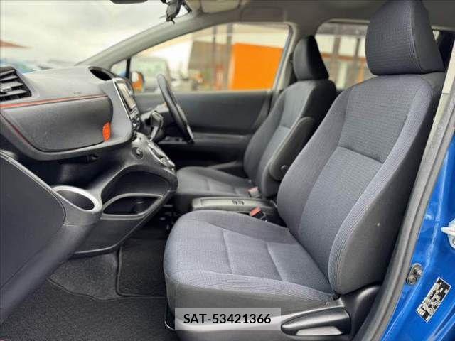 Toyota SIENTA 2016-09 7330078-16