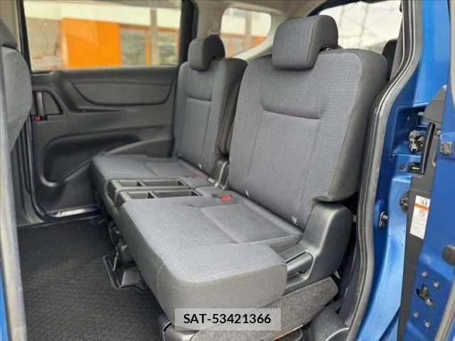 Toyota SIENTA 2016-09 7330078-17