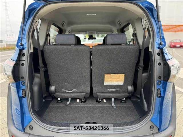 Toyota SIENTA 2016-09 7330078-19
