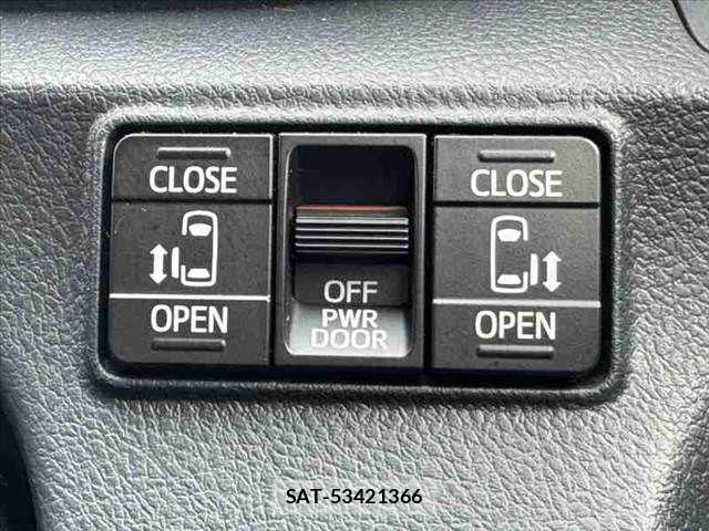 Toyota SIENTA 2016-09 7330078-4