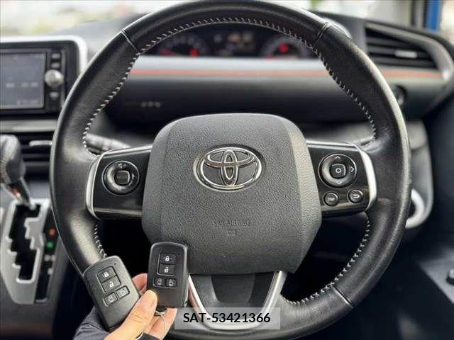 Toyota SIENTA 2016-09 7330078-6