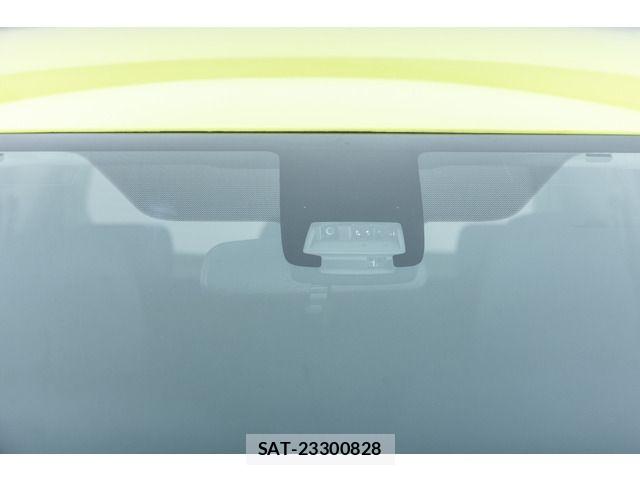 Toyota SIENTA 2015-09 7330064-16