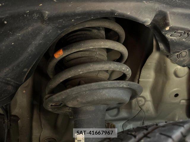 Toyota SIENTA 2019-11 7330061-19