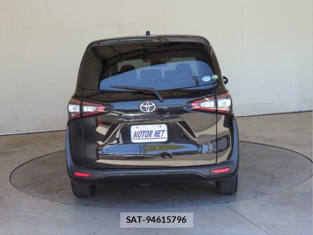 Toyota SIENTA 2018-11 7330073-17