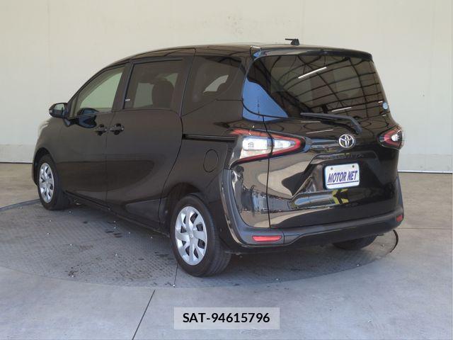 Toyota SIENTA 2018-11 7330073-18