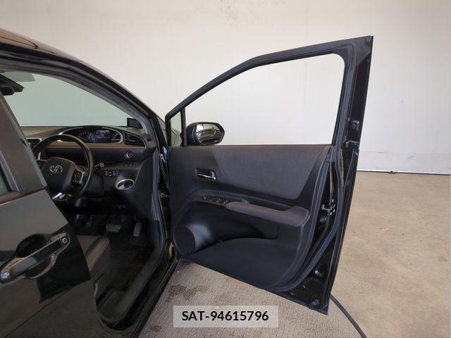 Toyota SIENTA 2018-11 7330073-28