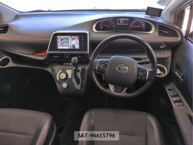 Toyota SIENTA 2018-11 7330073-7