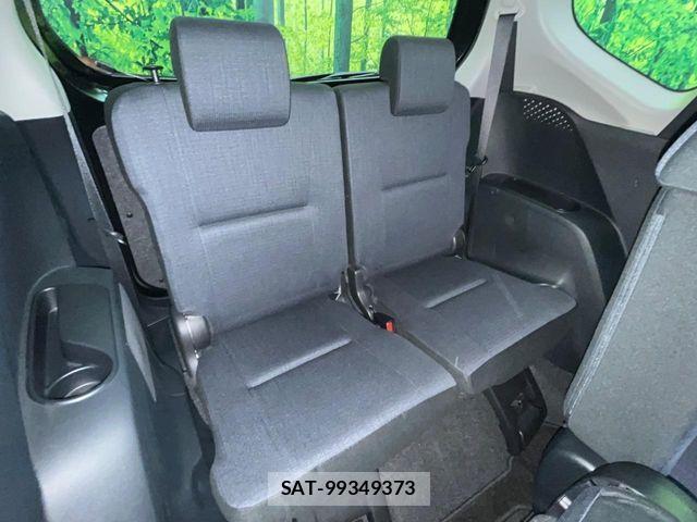Toyota SIENTA 2016-07 7330063-9