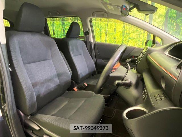 Toyota SIENTA 2016-07 7330063-7