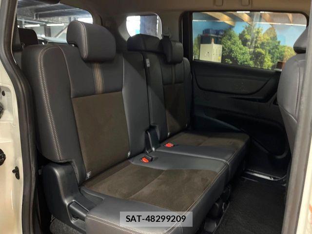 Toyota SIENTA 2019-04 7330054-8