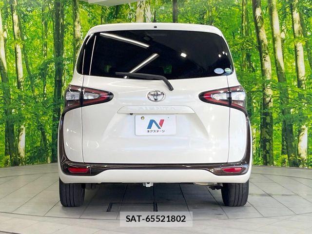Toyota SIENTA 2016-03 7330065-15