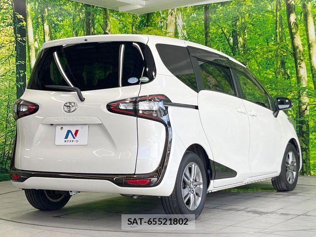 Toyota SIENTA 2016-03 7330065-17