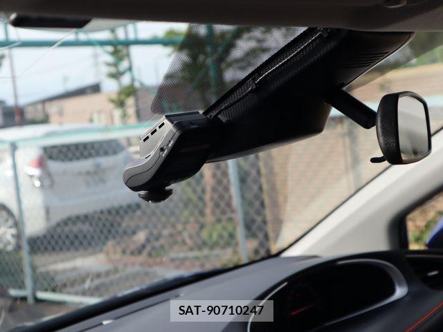 Toyota SIENTA 2022-06 7330055-20