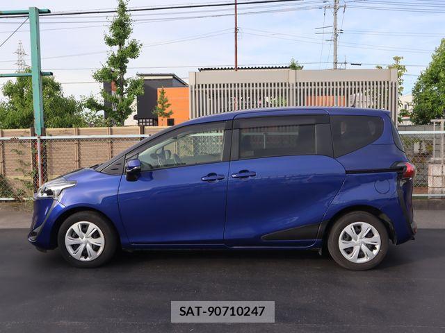 Toyota SIENTA 2022-06 7330055-22