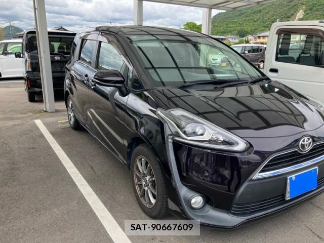 Toyota SIENTA 2018-09 7330082-2