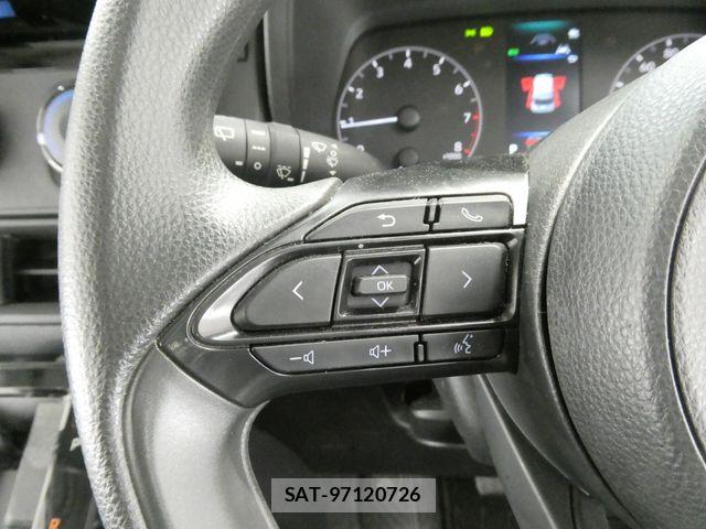 Toyota SIENTA 2024-05 7330060-22