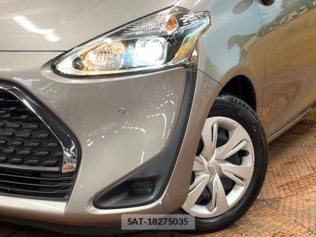 Toyota SIENTA 2020-12 7330052-11