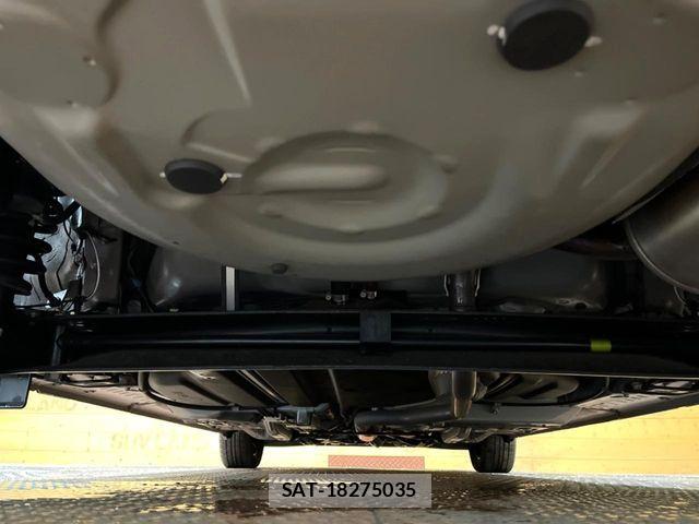Toyota SIENTA 2020-12 7330052-18