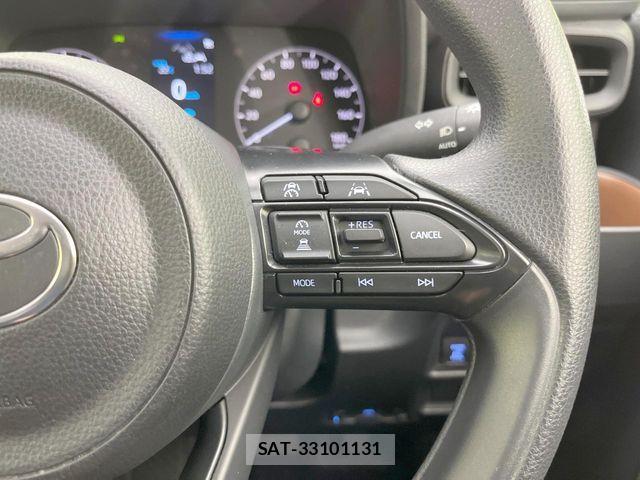 Toyota SIENTA 2024-02 7330048-5