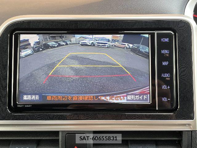 Toyota SIENTA 2021-08 7330049-10