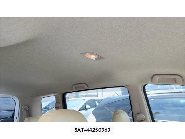 Toyota SIENTA 2007-06 7330086-14