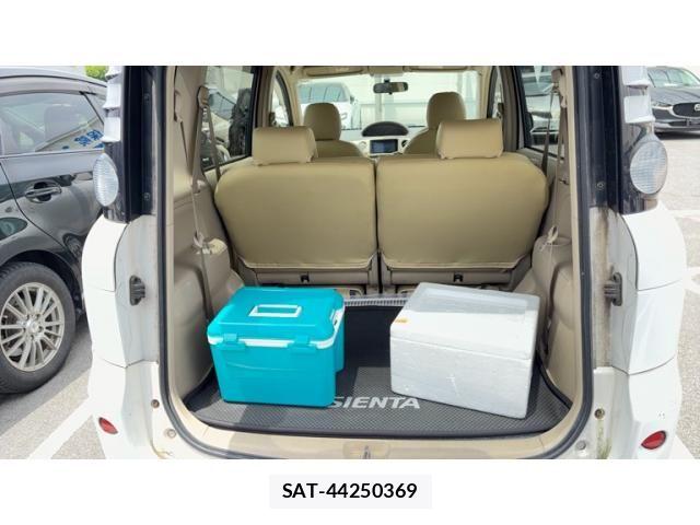 Toyota SIENTA 2007-06 7330086-20