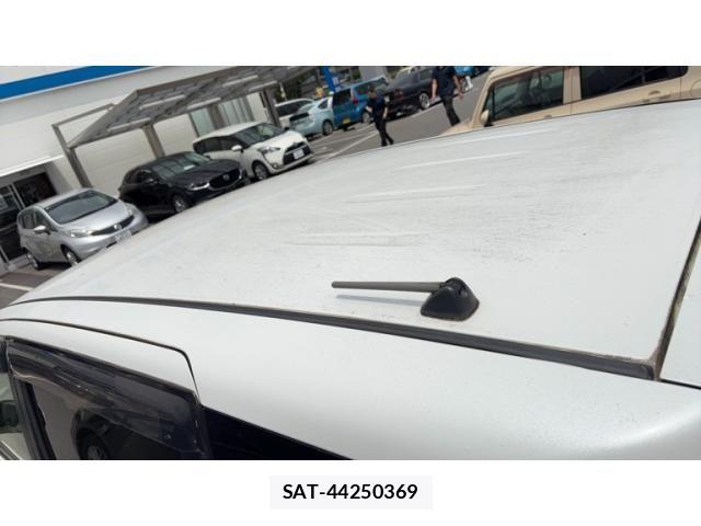 Toyota SIENTA 2007-06 7330086-7