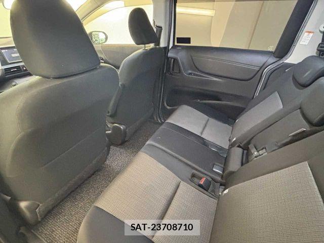 Toyota SIENTA 2019-08 7330062-17