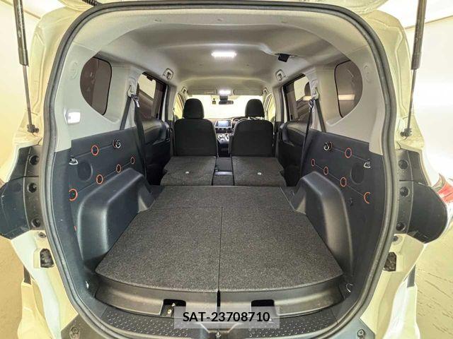 Toyota SIENTA 2019-08 7330062-19