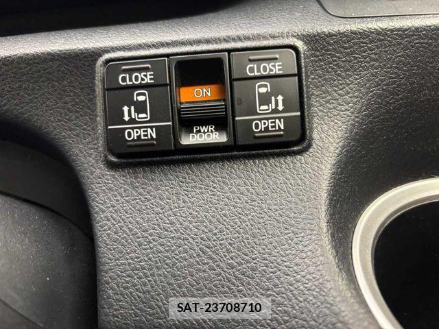 Toyota SIENTA 2019-08 7330062-6
