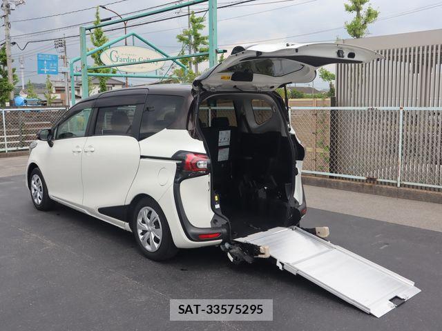 Toyota SIENTA 2021-02 7330053-0