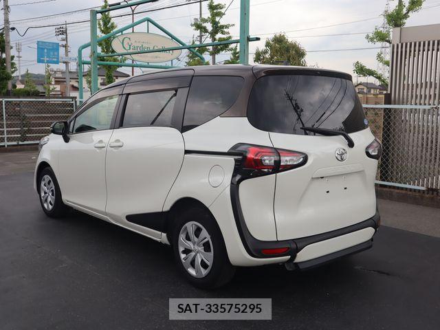 Toyota SIENTA 2021-02 7330053-2