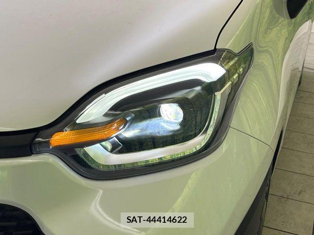 Toyota SIENTA 2025-03 7330034-12