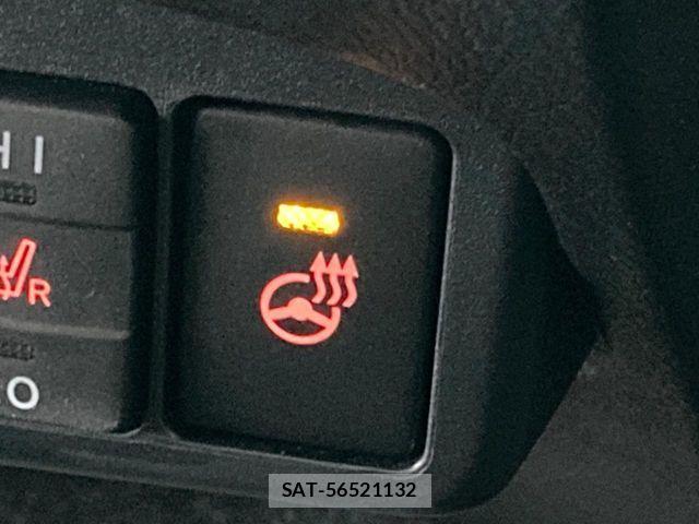 Toyota SIENTA 2021-07 7330050-5