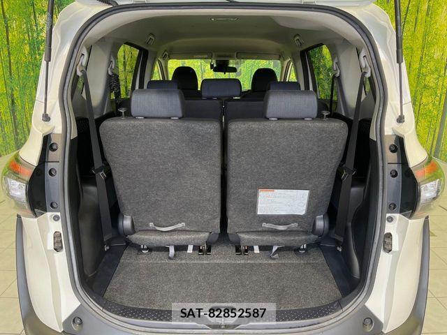 Toyota SIENTA 2015-07 7330070-10
