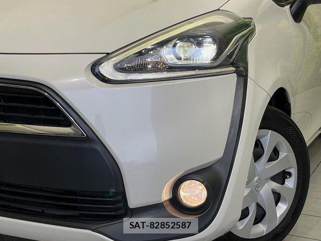 Toyota SIENTA 2015-07 7330070-12