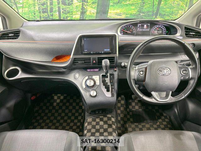 Toyota SIENTA 2019-08 7330059-1