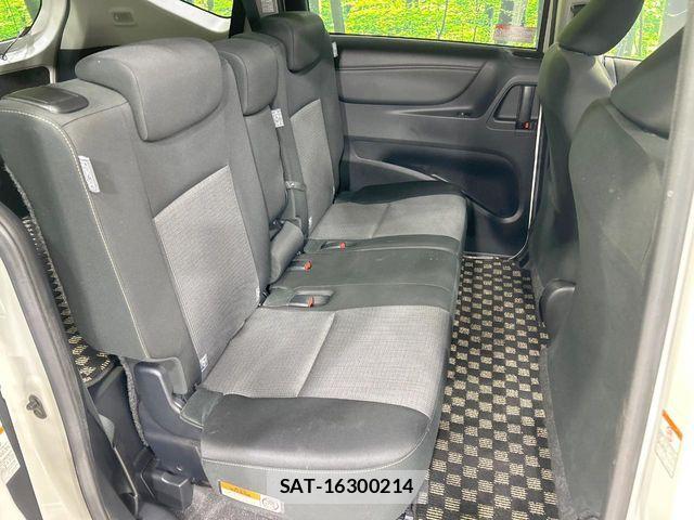Toyota SIENTA 2019-08 7330059-8