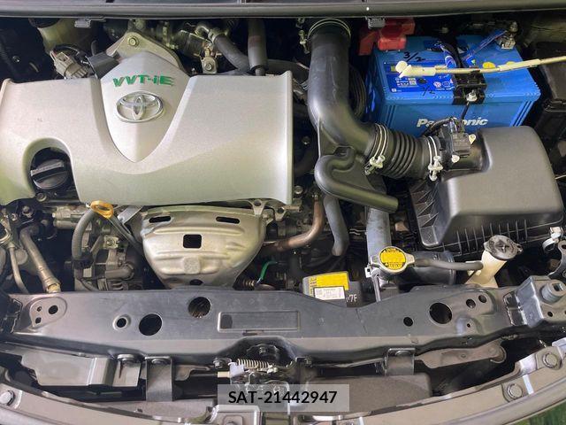 Toyota SIENTA 2016-07 7330074-19