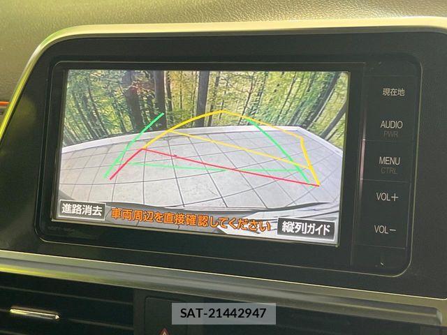 Toyota SIENTA 2016-07 7330074-6