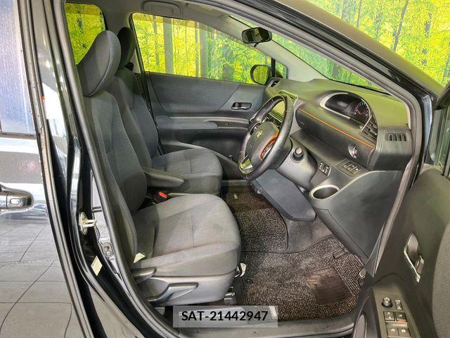 Toyota SIENTA 2016-07 7330074-8