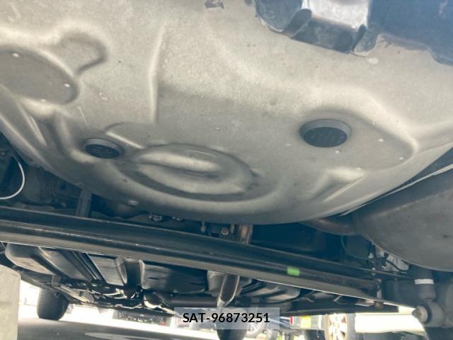 Toyota SIENTA 2012-05 7330081-9