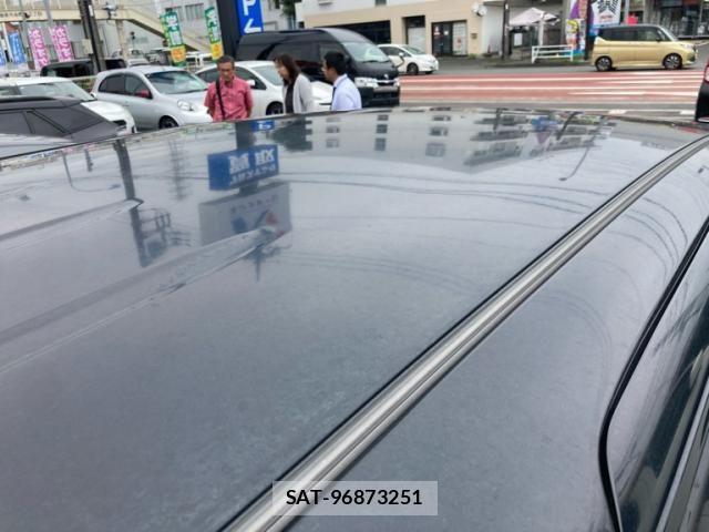 Toyota SIENTA 2012-05 7330081-12