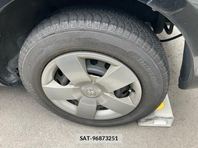 Toyota SIENTA 2012-05 7330081-8