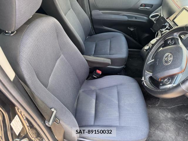 Toyota SIENTA 2016-03 7330079-10
