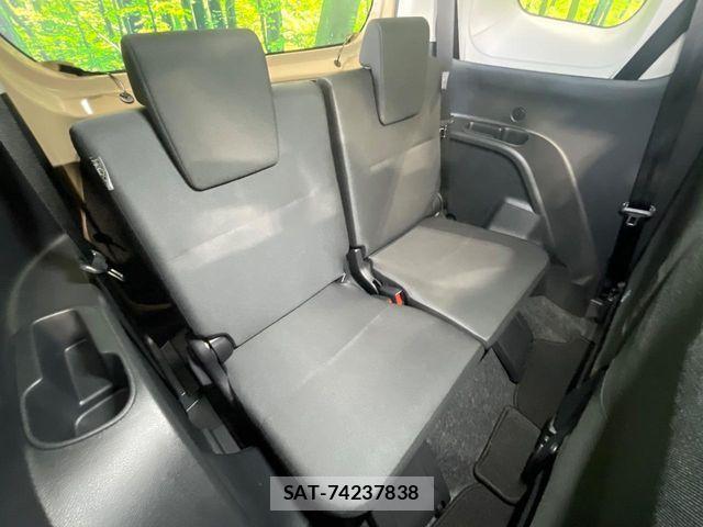 Toyota SIENTA 2024-06 7330051-10
