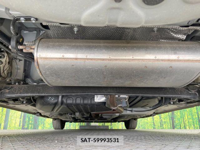 Toyota SIENTA 2025-03 7330032-18