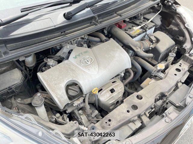 Toyota SIENTA 2017-06 7359836-19
