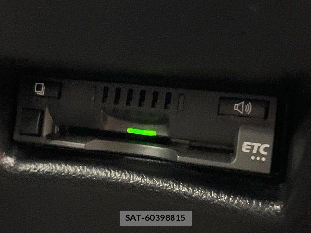 Toyota SIENTA 2018-03 7359825-5