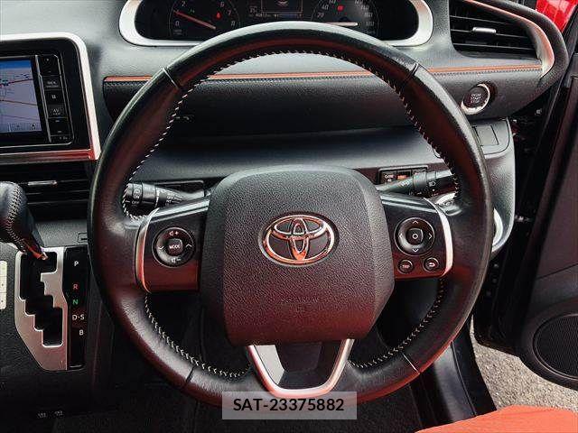 Toyota SIENTA 2019-12 7359820-12